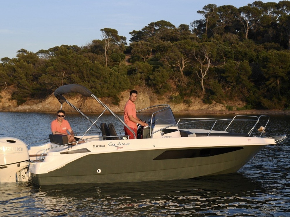 Sud yachting - GAMME SUN DECK