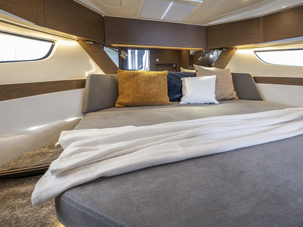 Sud yachting - GAMME ANTARES