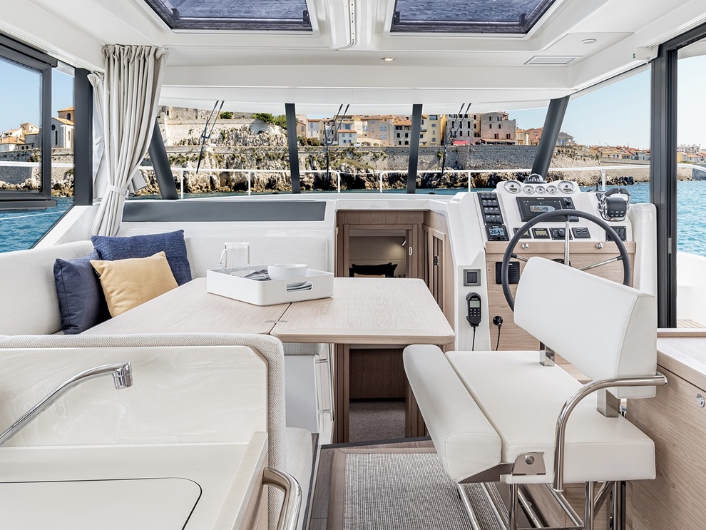 Sud yachting - GAMME SWIFT TRAWLER