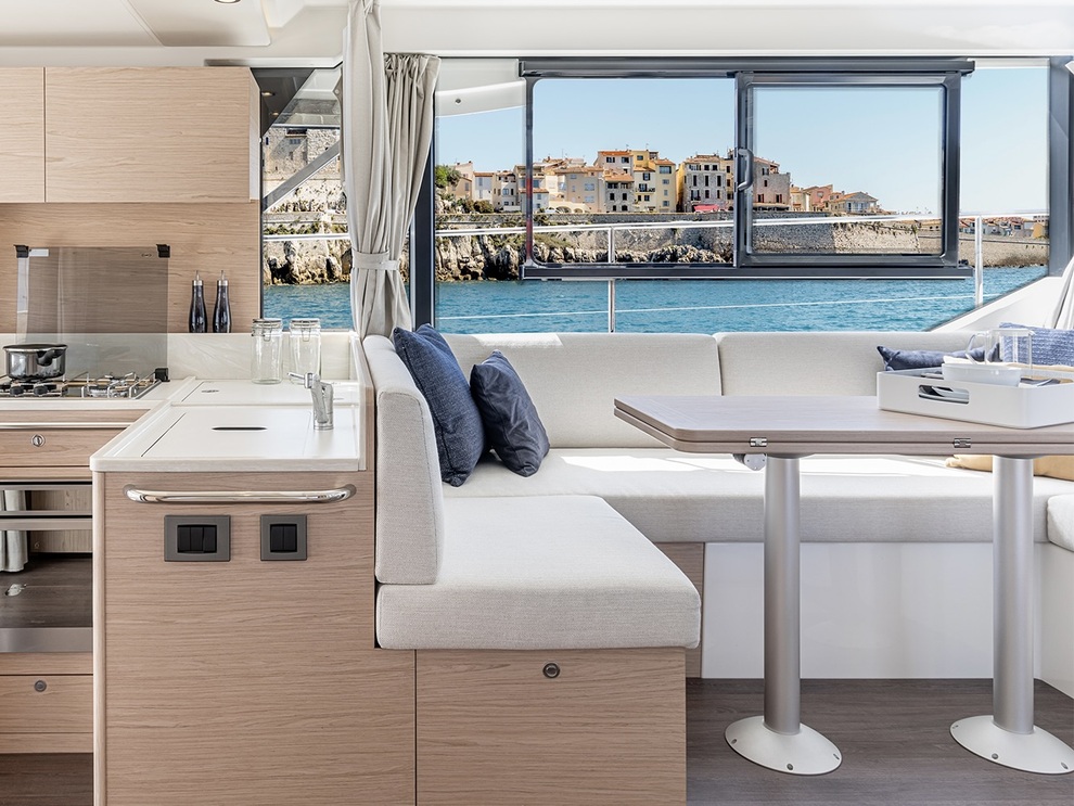 Sud yachting - GAMME SWIFT TRAWLER