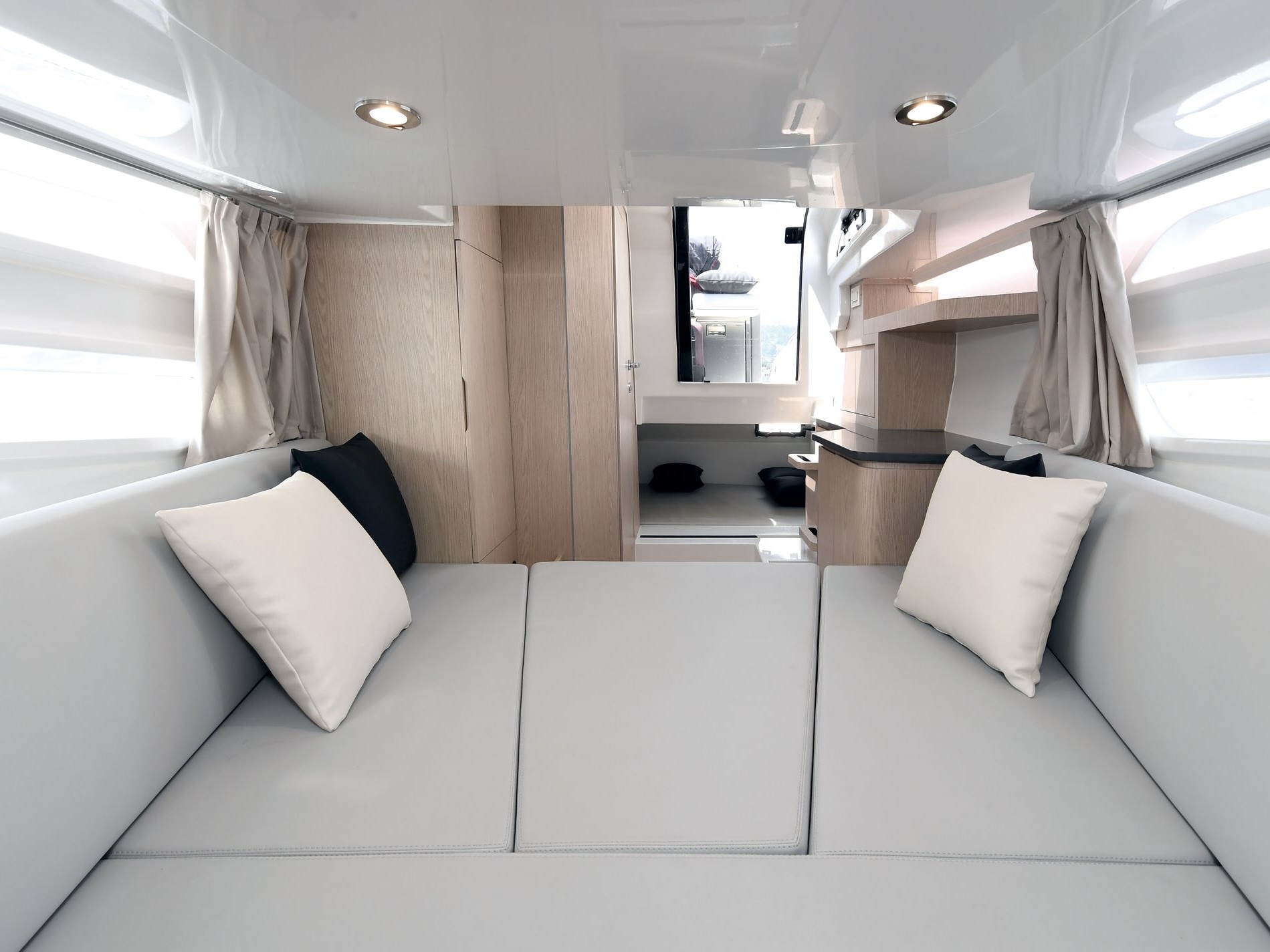 Sud yachting - GAMME CABINE