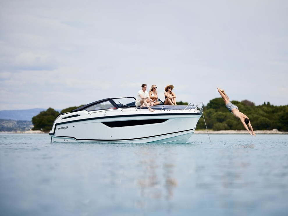 Sud yachting - GAMME DAY CRUISER