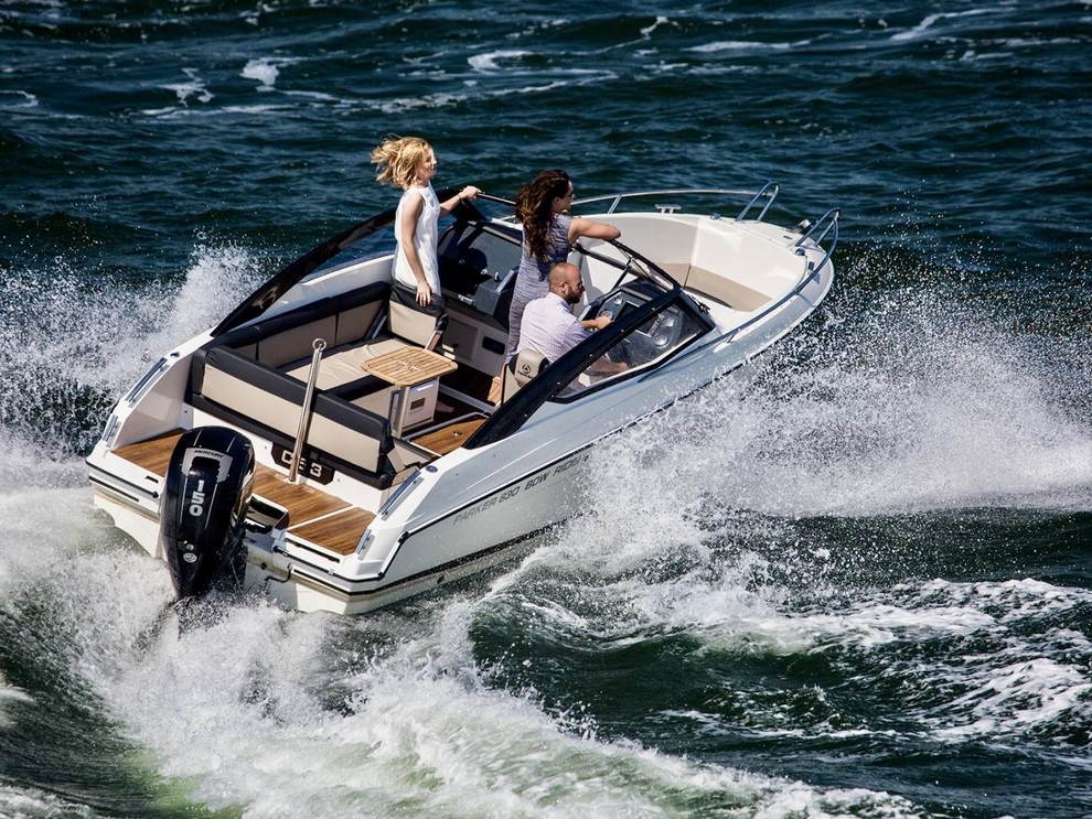Sud yachting - GAMME BOW RIDER 